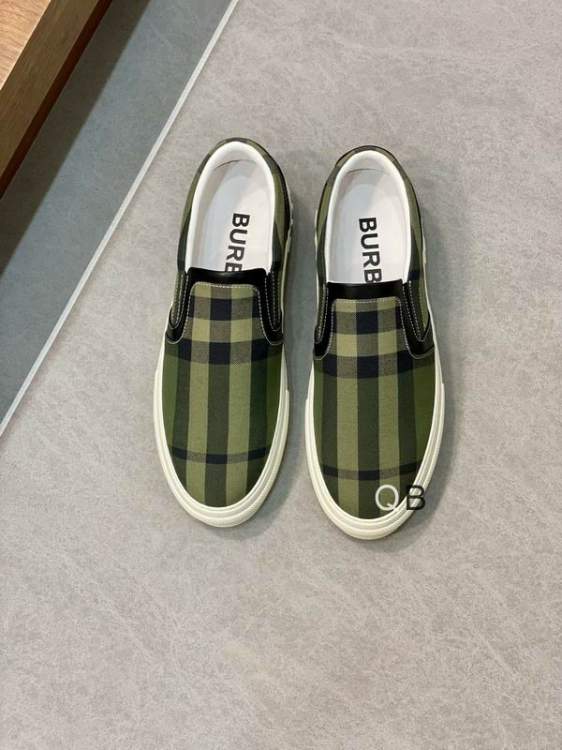 Picture of Burberry Shoes _SKUBurberrysz38-44BS04011855